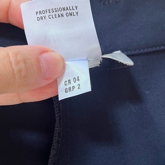 St. John Collection Straight Leg Pants in Navy 14 - Picture 11 of 13